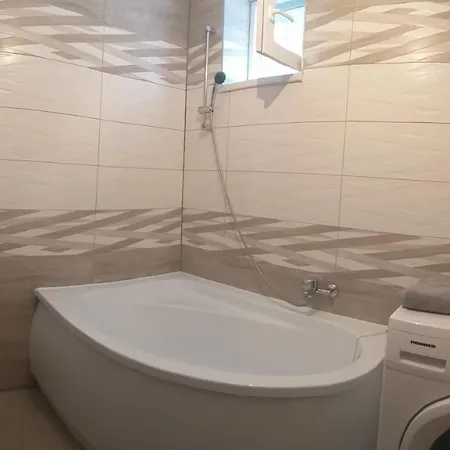 Toelgyerdo Apartman Kismaros Exterior foto