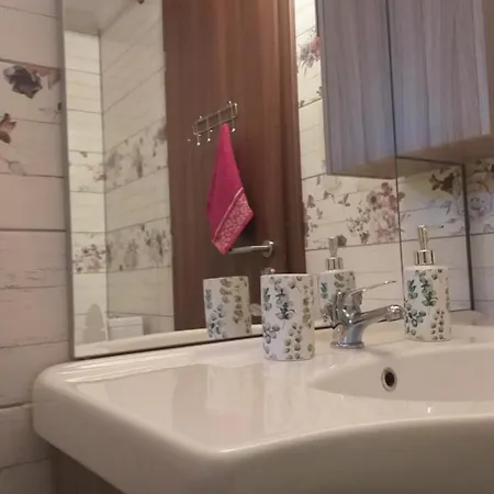 Toelgyerdo Apartman Kismaros Exterior foto