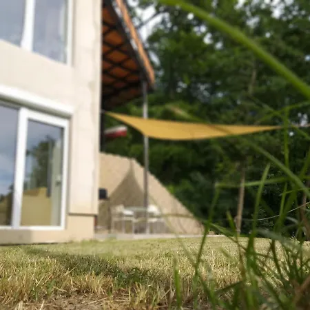 Toelgyerdo Apartman Kismaros Exterior foto