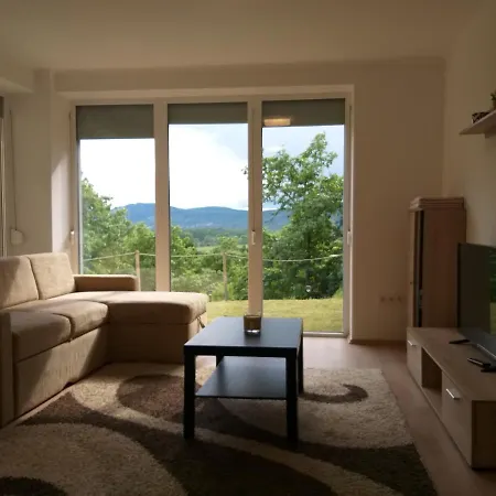 Toelgyerdo Apartman Kismaros Exterior foto