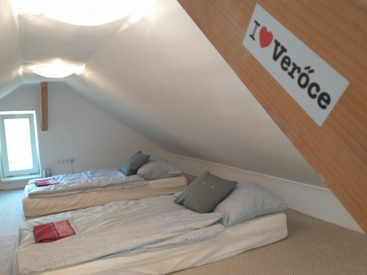 Toelgyerdo Apartment